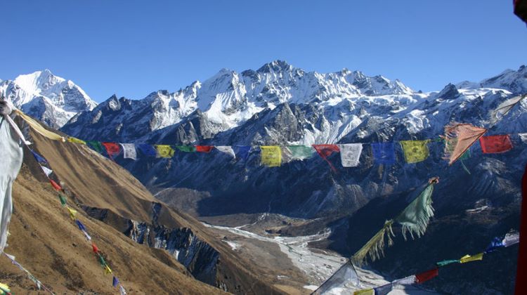 6, 7 days treks in Nepal