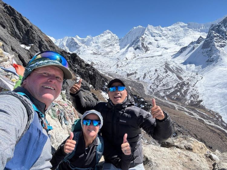 Best Everest three pass trek company