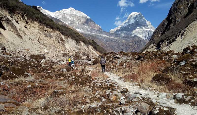 Budget Trekking In Nepal