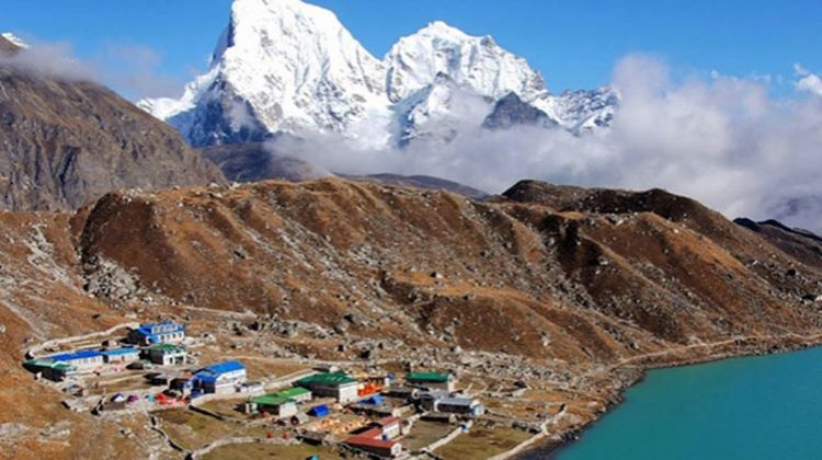 Everest Gokyo Valley