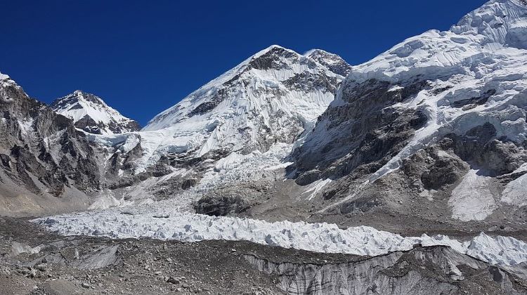Hike to Everest base camp