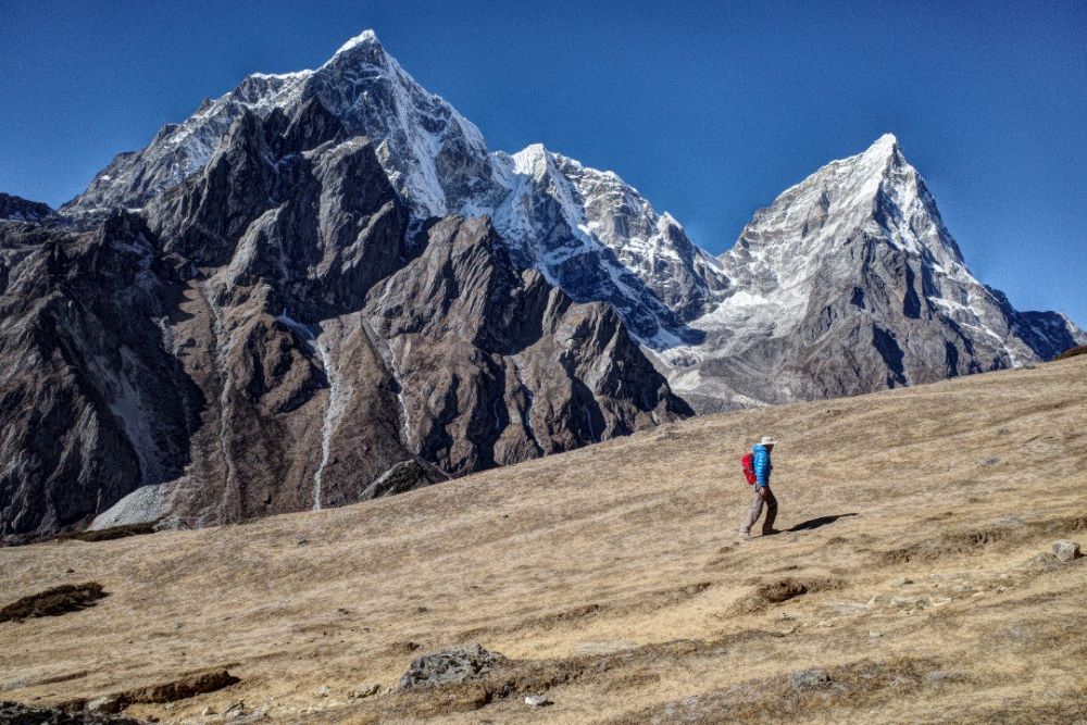 Hiking to Everest Base Camp