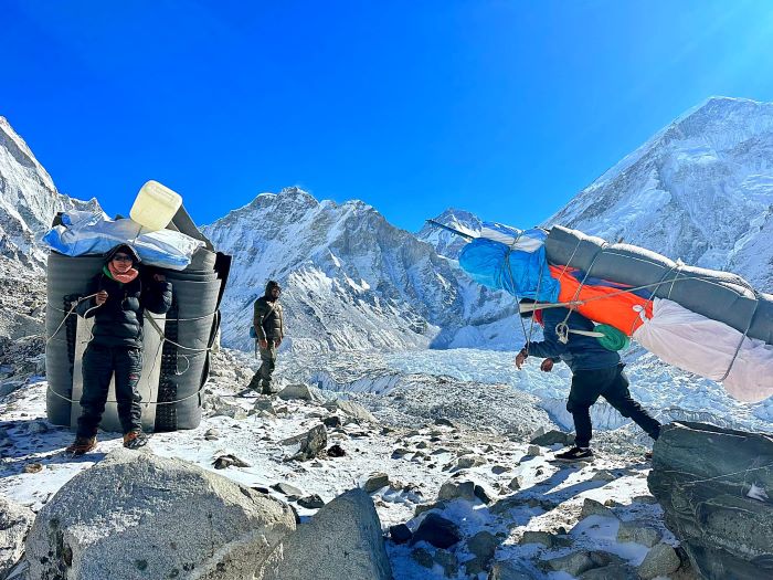 How to reach Everest base camp