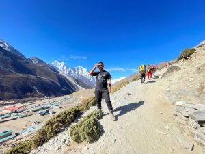 Everest Dingboche Valley Trek
