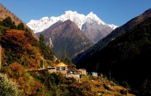 Manaslu Circuit Trek with Tsum Valley