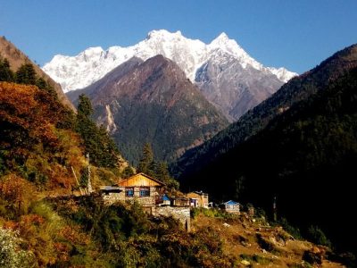 Manaslu Circuit Trek with Tsum Valley