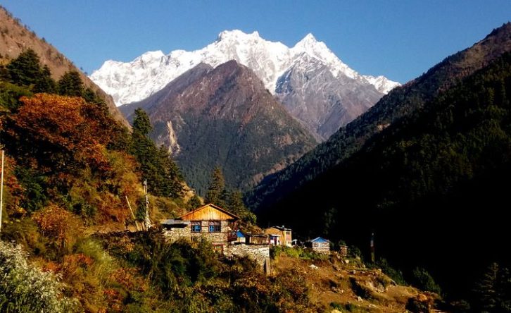 Manaslu Circuit Trek with Tsum Valley