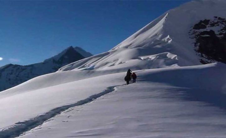 Tent-Peak-Climbing