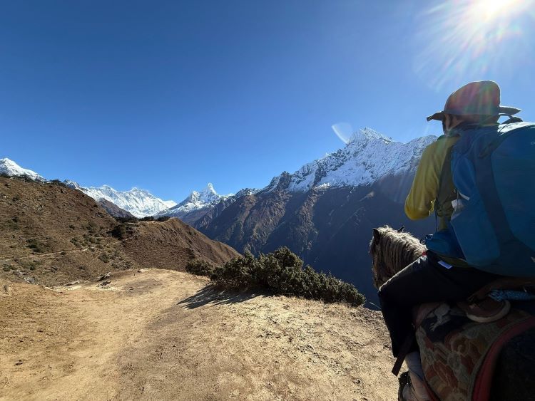Everest three high pass trek company