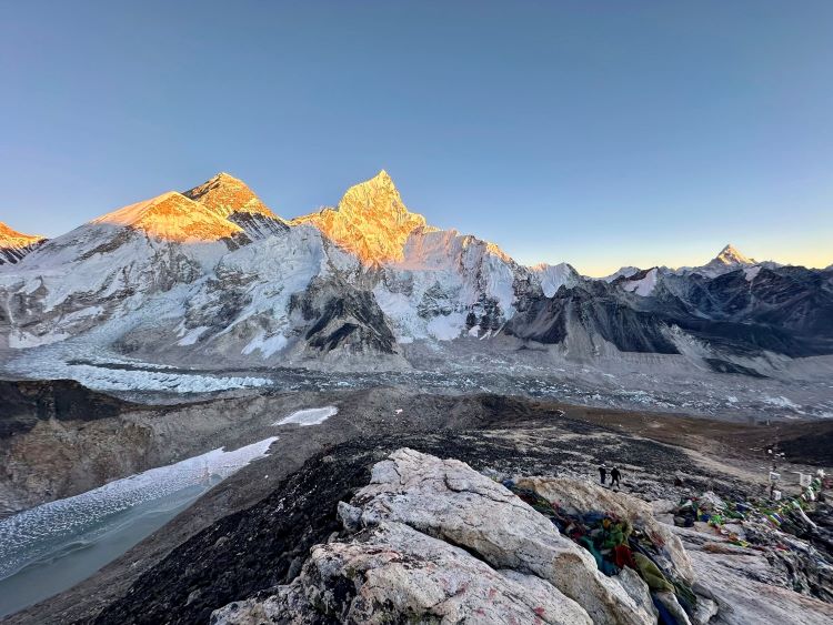 how challenging 3 Pass Trek Nepal