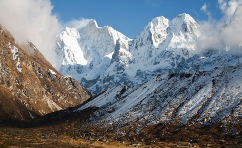 Top 5 Best Base camp Treks In Nepal- Kanchenjunga Base Camp