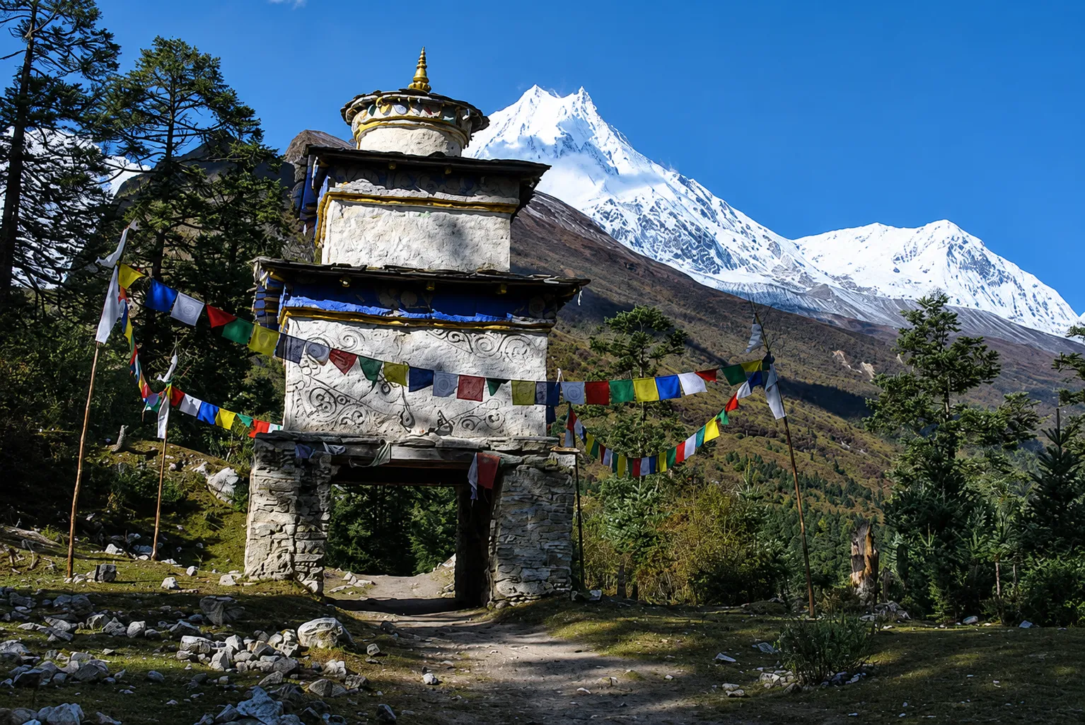 village near samagaun in manaslu route